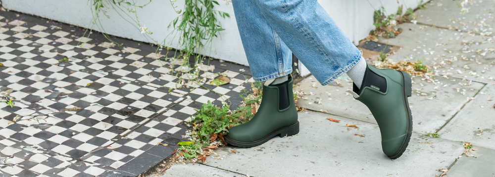 Five Easy Tips for Styling Your Bobbi Boots with Jeans
