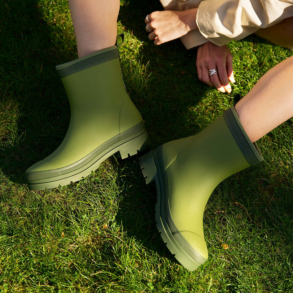 Andie Boot // Bright Olive