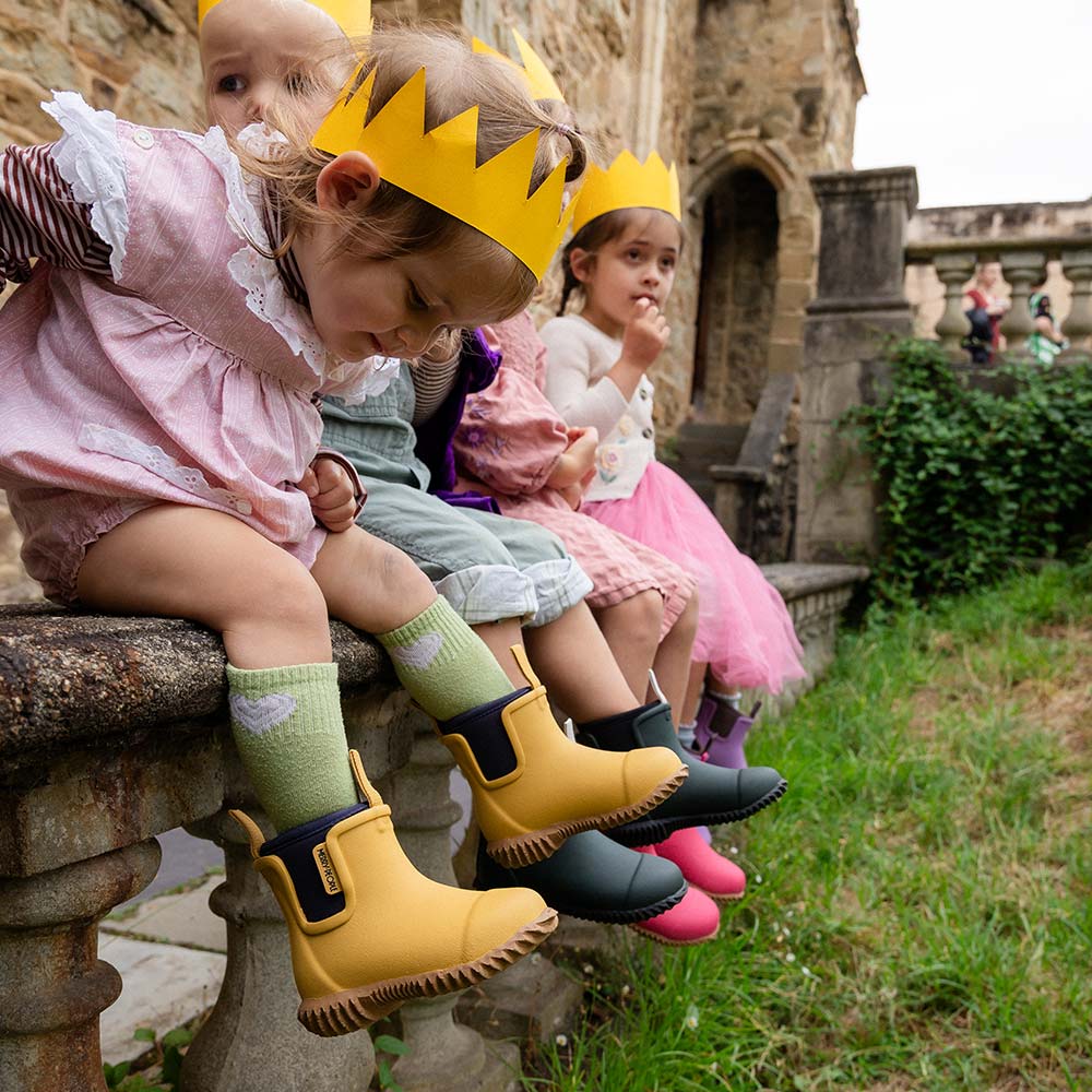 Bobbi Kids Rain Boot // Straw