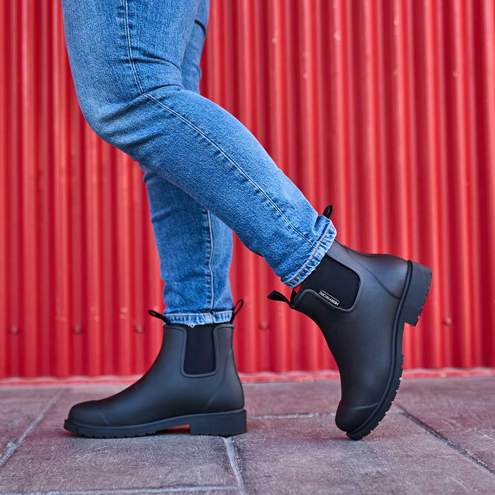Bobbi Rain Boot // Black & Black