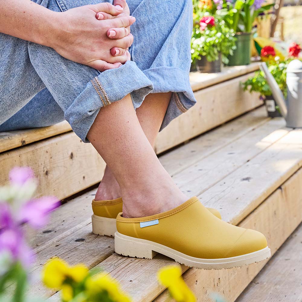 Billie Clog // Buttermilk