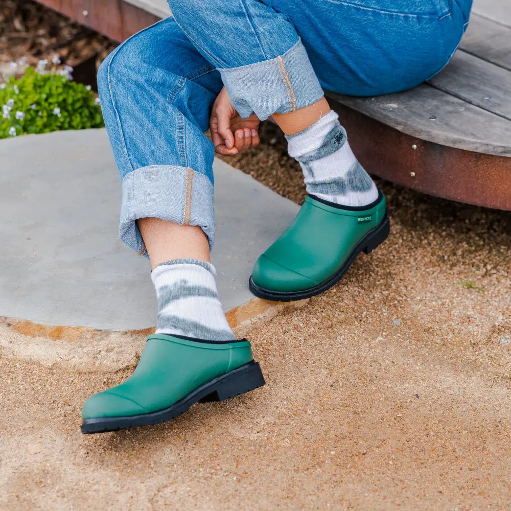 Billie Clog // Alpine Green & Black