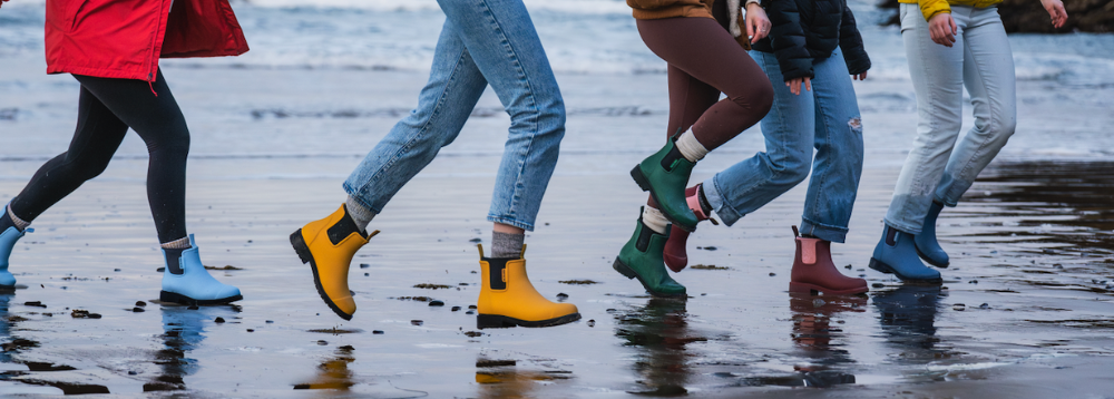 Our Top Picks For Waterproof Shoes to Wear When Travelling