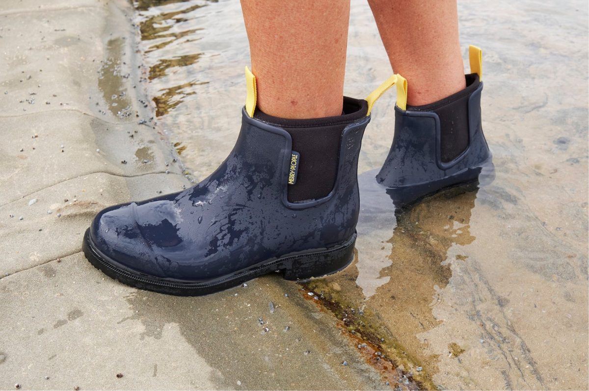 How to Dry Merry People Wellies