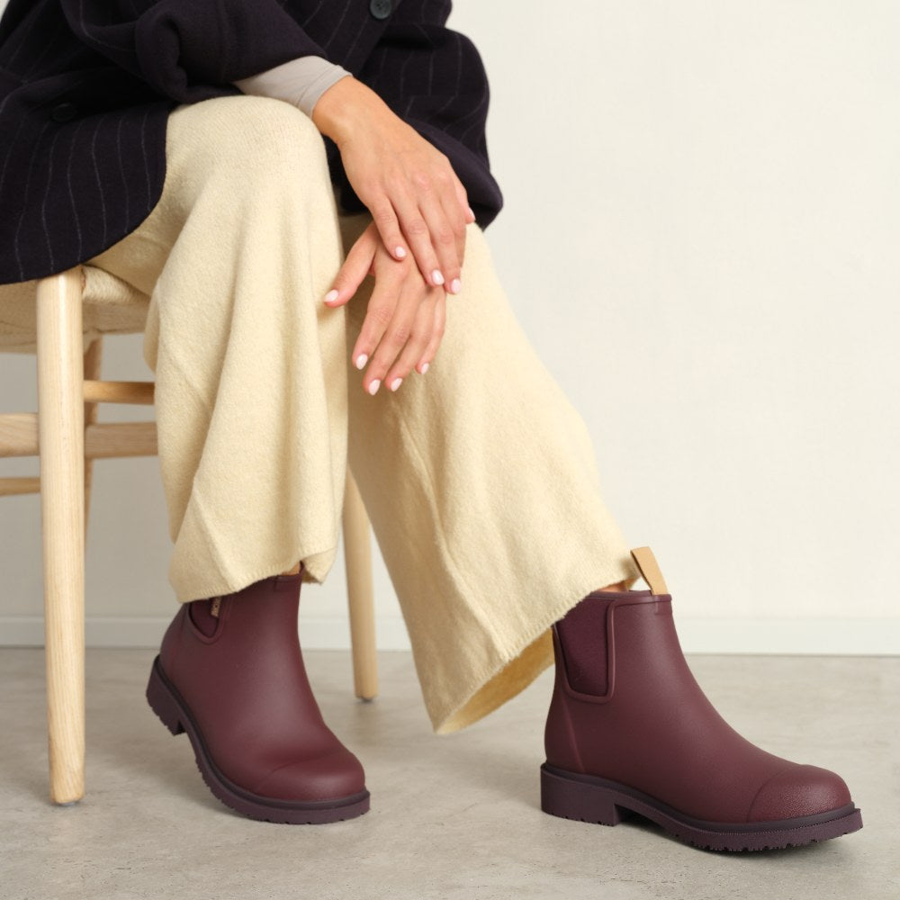 Bobbi Rain Boot // Dark Cherry