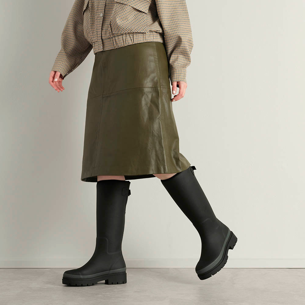 Fergie Tall Rain Boot // Black
