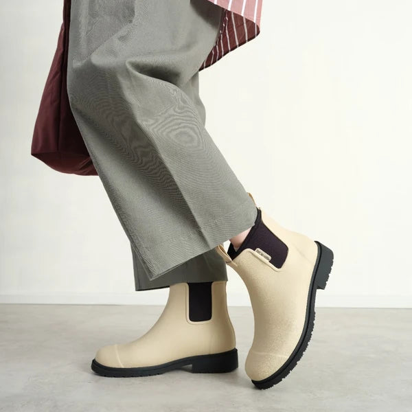 Bobbi Rain Boot // Sand
