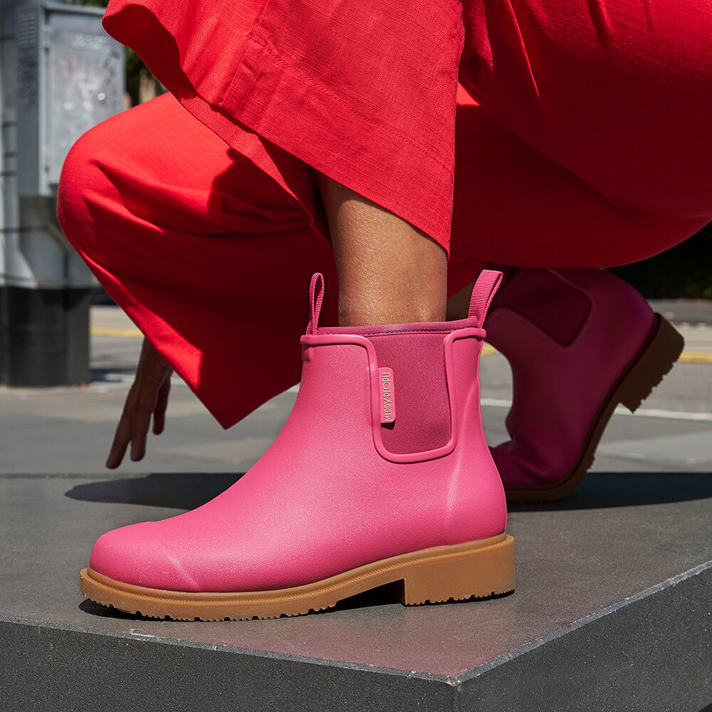 Bobbi Rain Boot // Fuchsia Pink