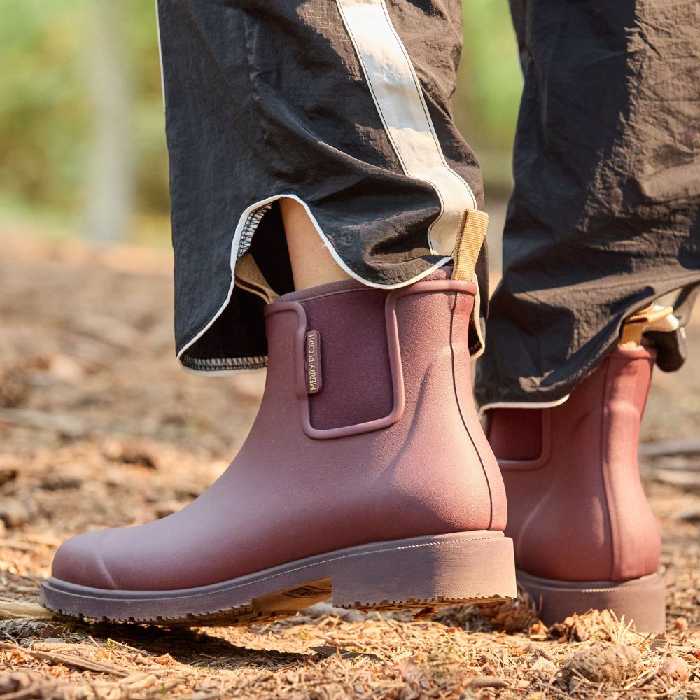 Bobbi Rain Boot // Dark Cherry