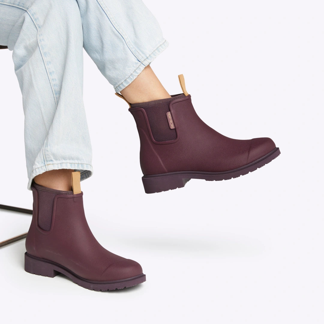 Bobbi Rain Boot // Dark Cherry