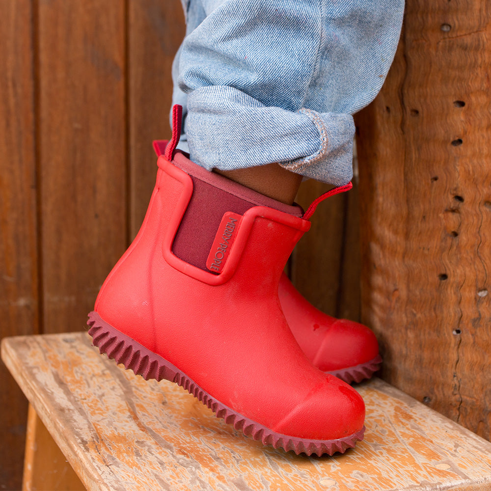 Kids red rain boots hotsell