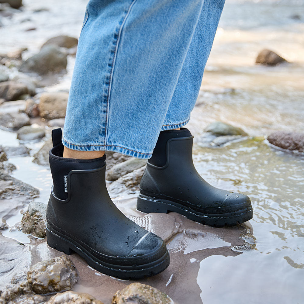 Tully Boot // Black